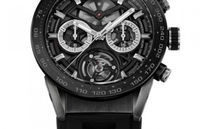 Швейцарская компания TAG Heuer представила мужские часы CARRERA Heuer-02T с парящим турбийоном